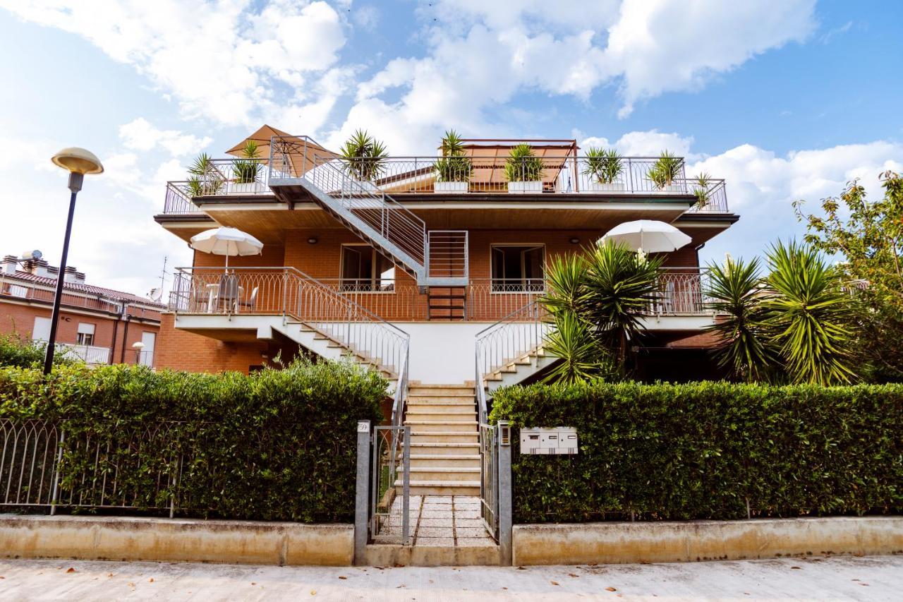 Marche Full Experience-Apartments Porto SantʼElpidio Exterior foto